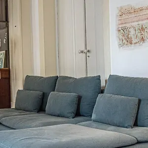 https://azulejos-cais-sodr-bb.hotels-lisbon-portugal.com