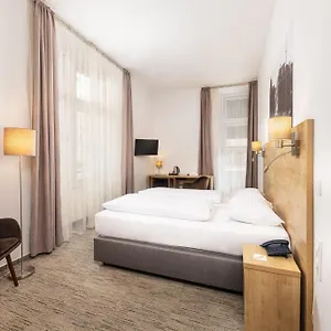 Ring 3*, Budapest Ungheria