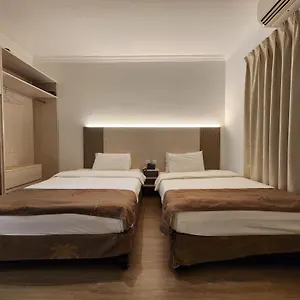 https://sharjah-international-airport.dubaihotelsoffers.com