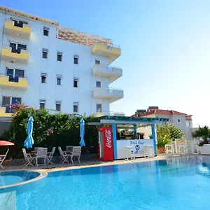 Hotel 6 Milje ****